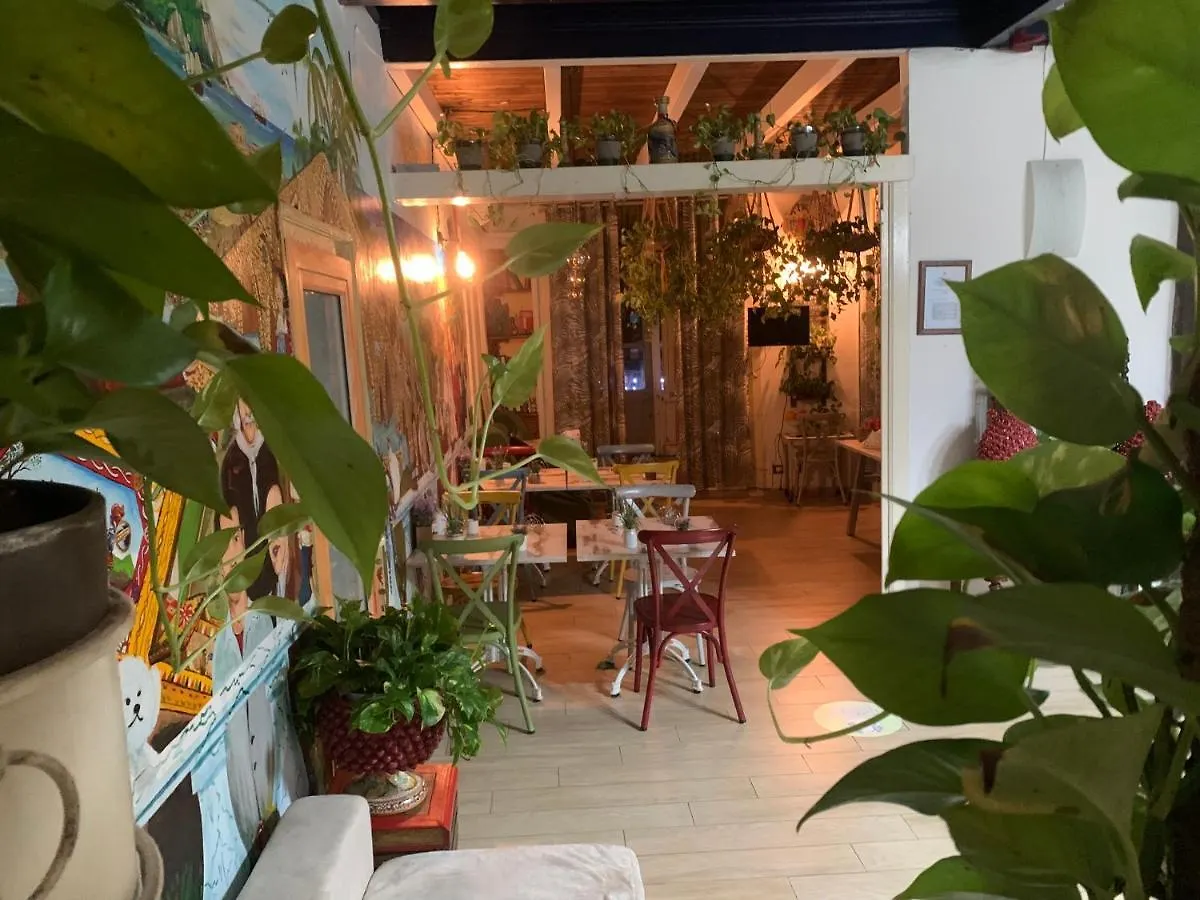 B&B Domus Dei Cocchieri Palermo 3*,  Italy