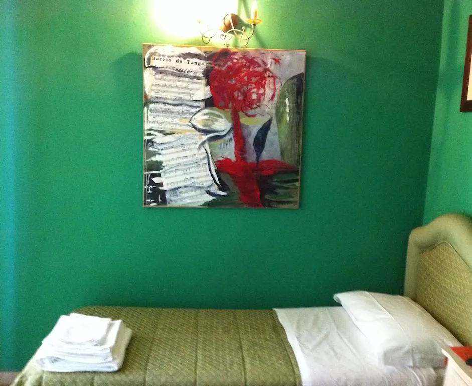 *** Bed & Breakfast B&B Domus Dei Cocchieri Palermo Italy