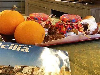 *** Bed & Breakfast B&B Domus Dei Cocchieri Palermo Italy